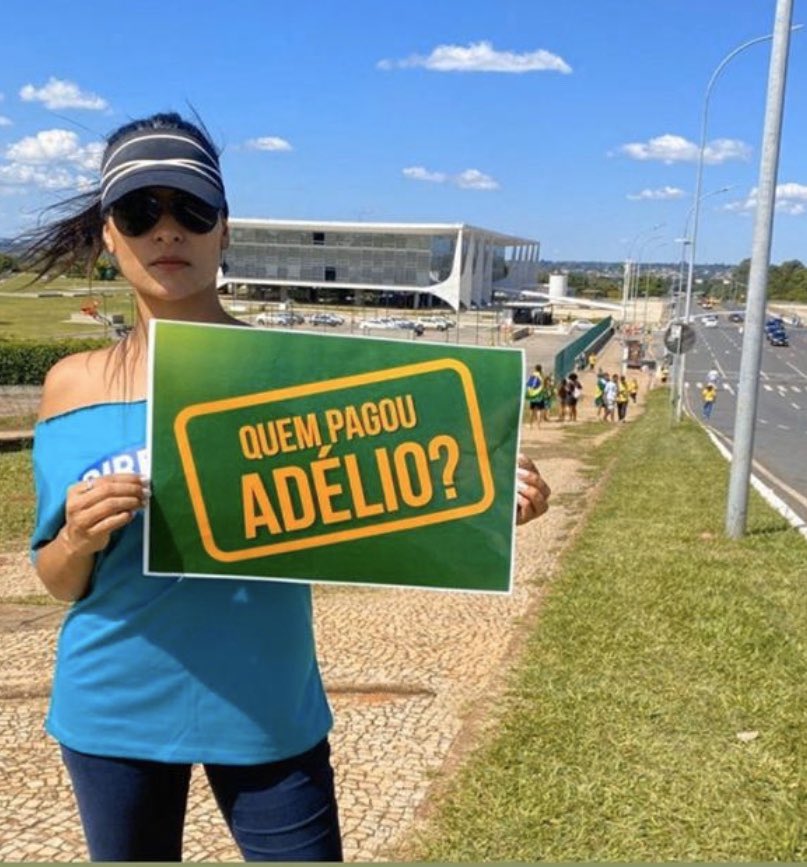 adéliomanifestacao