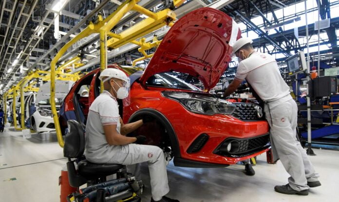 coronavirus_industria_automobilistica_fabrica2005200371