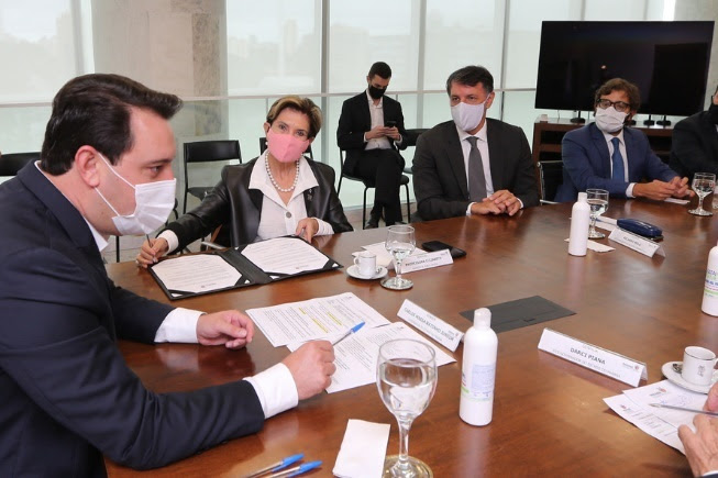 paranáalfebras
