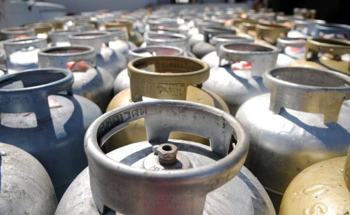 gas-de-cozinha_13102015_001-850x565-1-850x524