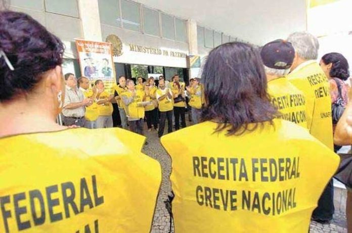 receita federal greve