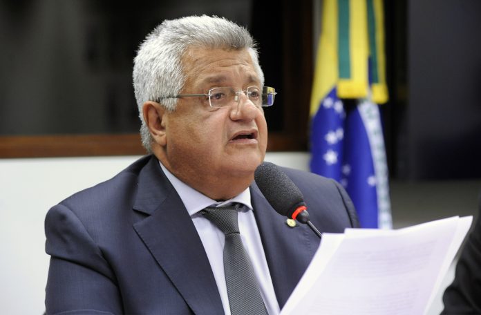 deputadoBacelar