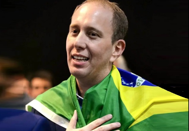 rodrigo manga prefeito