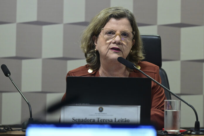 CE - Comissão de Educação e Cultura