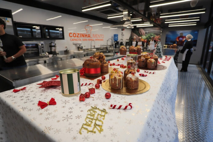 carreta cozinha alimento