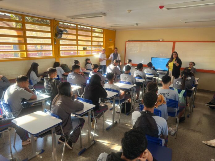 estudantes-2