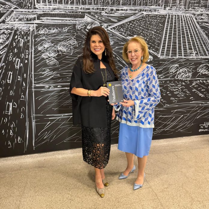 livro Mulheres Iluminadas