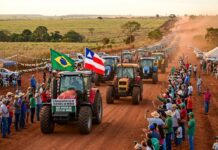 A maior expedição de tratores do mundo desembarca no Oeste da Bahia nesta sexta-feira